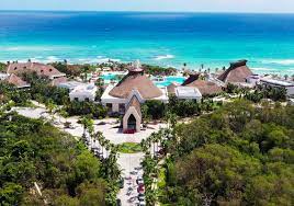 Bahia principe luxury akumal offers a touch of luxury and exclusivity just steps from the coastline. Bahia Principe Grand Tulum All Inclusive Resort Deals