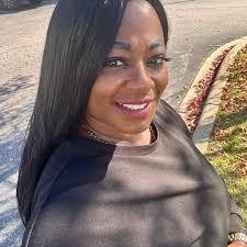 Jerri Vinson's Instagram, Twitter & Facebook