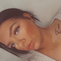 Amber Denker's Instagram, Twitter & Facebook