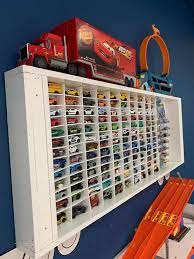 Welcome to the biggest unofficial hot wheels website & the only one dedicated to customizing we in the hot wheels world call it spectraflame but in the real (automotive) world it goes by many different names. Buat Rak Untuk Koleksi Hot Wheels Cara Jimat Mudah Tak Perlu Bertukang Pun Keluarga