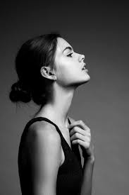 Black And White Profile Pictures For Girls Gwen Van Meir Factor Models Portrait Photography Black And White Portraits White Photography