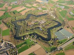 Wethouder jacqueline van dongen onthult naam nieuw crematorium in zwijndrecht. Fort Van Zwijndrecht Fortengordels