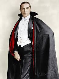Bela Lugosi Dressed In Costume For His Role In The Broadway Play Dracula 1927 1928 Photo Allposters Com In 2020 Count Dracula Classic Horror Movies Dracula