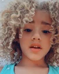 Love my Kaia kisses ❤️😘❤️ . . . . . . .