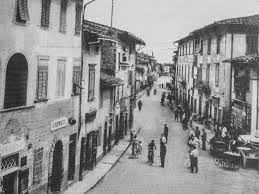 As of 31 december 2004, it had a population of 39,176. Negozi Storici Campi Bisenzio Home Facebook