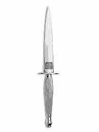 When cook and his men looked away from the old kahuna, they saw that the beach was now filled with thousands of native hawaiians. Dagger Gifs Tenor
