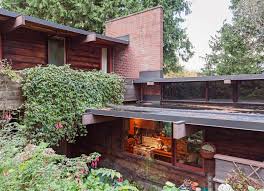 457 West Coast Modern home to roost