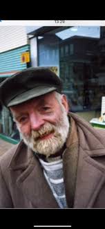 Who remembers Dennis Lotis ? He was born in South Africa in 1925. He was a  singer, actor & entertainer popular in the 1950's-1960's. Originally he  sang with the Ted Heath Orchestra