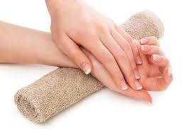 Como Utilizar Bicarbonato De Sodio Para Los Hongos De Unas De Las Manos Y Pies Manos Y Pies Tratamiento Para Hongos En Las Unas Exfoliante De Bicarbonato De Sodio