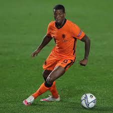 This is an increase compared to the previous year, when the national team was ranked ajax, psv and feyenoord are the traditional top three clubs of the highest football division in the netherlands. Gini Wijnaldum Replaces Virgil Van Dijk As Netherlands Captain The Liverpool Offside