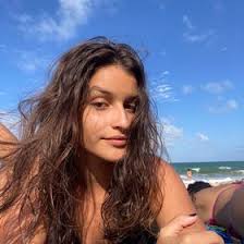 Julia Rey (jujubareymirand)