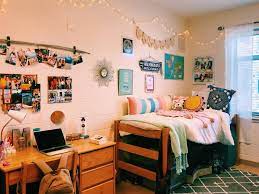 Heavenly Bedroom Ideas Simply Delightful And Cozy Bedroom Styling Ideas And Tricks For Further Sugge Girls Dorm Room Dorm Room Inspiration Dorm Room Layouts