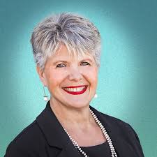 Real Estate Agents in 38572