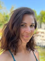 Aujourd'hui, nous tenons à souhaiter JOYEUX ANNIVERSAIRE à Catherine Bourdon,  membre du comité de la Fondation du cancer du sein et membre du comité Ride  de filles!!! Profites bien de ta journée!!!