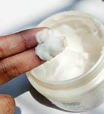 Softer and smoother hair without making it oily. L Oreal X Tenso Hair Mask Review