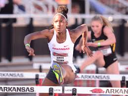 Overnight running relay race through 200 miles of texas. Robinson S Pr Brown S Ncaa Leading Time Highlight Day Three At Texas Relays Arkansas Razorbacks