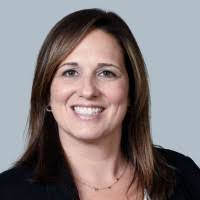 Sara Petit's Instagram, Twitter & Facebook