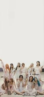 Последние твиты от loona wallpapers (@loonawallpaper6). Loona Why Not Wallpaper More Wallpaper Wallpaper Poster