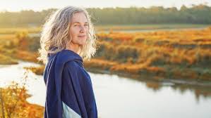 Search for smartstyle hair salons located inside walmart near you or browse our salon directory. Haircuts That Look Gorgeous On Older Women
