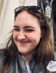 Hi I'm looking to reconnect with a Suzanne I don't remember her last name  unfortunately but in 2001 we both used to travel every week to the academy  of film and television