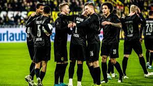Maybe you would like to learn more about one of these? Nach Blitz Ausverkauf Von Bvb Sondertrikot Klub Schliesst Neuauflage Trotz Fan Nachfrage Aus Sportbuzzer De