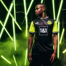 Borussia dortmund's colours are black and yellow, giving the club its nickname die schwarzgelben. Dortmund 2021 Puma Nullne90n Shirt 20 21 Kits Football Shirt Blog