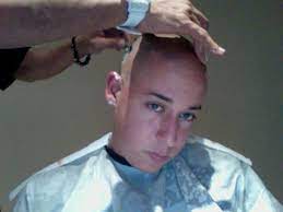 Ella siempre a tenido lo que a mi me atrae un booty gigante y el pelo suave esos cocos en. Cosculluela On Twitter Recortandome Con Calku Ya Mismo A Hacer Maletas Http T Co H7ghraxr