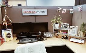 So, you want to decorate your cubicle for success? Creative Workspaces 4 Ideas For Decorating Your Cubicle And Why It Matters