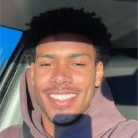 60+ "Maës" profiles