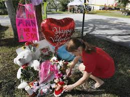 Celebrating the life of an international icon. L A Judge Lifts Hold On Anna Nicole Smith Funeral Reuters Com