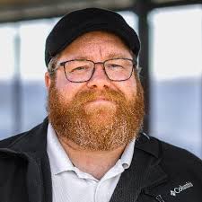 Erik Sivertsen's Instagram, Twitter & Facebook