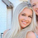 Emilee Maxwell's Instagram, Twitter & Facebook