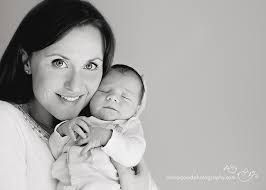 newborns, learn how to photograph them with Alicia Gould -