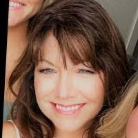 Shelly Maher's Instagram, Twitter & Facebook