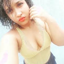 Janine Silva's Instagram, Twitter & Facebook