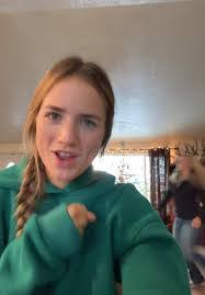 Jordan Weinberger's Instagram, Twitter & Facebook