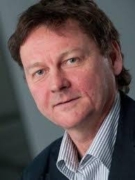 Eric Braatz's Instagram, Twitter & Facebook