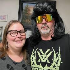 What are the details and contact info for rides to the summer arts and  music festival?