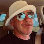 Shawn Laster's Instagram, Twitter & Facebook