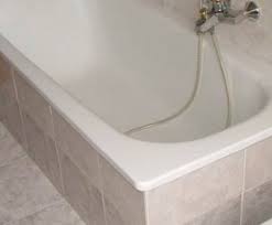 Rivestimento e colori sono gli elementi che più di tutti caratterizzano l'ambiente bagno: Rivestire La Vasca Da Bagno