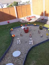 Great savings & free delivery / collection on many items. Wilko Cobble Effect Interlocking Lawn Edging 25 X 23 5cm 10 Pack Wilko