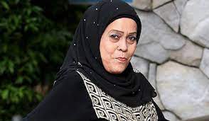 Pelakon, nazim othman mengakui berasa sedikit kekok apabila terpaksa melakonkan adegan intim menurutnya, dia tidak faham bagaimana pelakon luar boleh melakonkan adegan tersebut dengan. Bebas Dari Penyakit Kanser Pelakon Veteran Mak Jah Buat Kerja Amal Cuci Telekung
