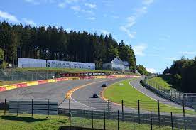Es findet immer etwas statt auf der rennstrecke. Spa Francorchamps Belgia