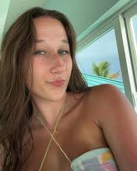 whychiowednesday with @katie.durden 🤍💐 “Joining Chi Omega was one of the  best decisions I've ever made. I will forever be grateful for Chi Omega.  The friendships that I have formed over the