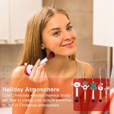 Christmas Makeup Brushes Set for Kids, Cosmetic Makeup Tool Sets with  Bundled Velvet Bag, Christmas Wand Santa Claus Elk Candy Bell Tree Wreath  Pattern Make Up Kit, for Girls, Youthsa : Amazon.ca: