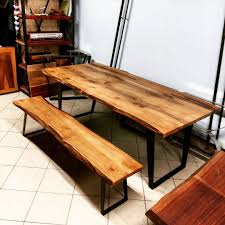 Mozilya On Instagram Dogal Ahsap Sicakligi Ile Sofranizi Isitacak Alaca Ceviz Agac Masa Icin Perabulvaricom Da Yarin Son Gun Home Decor Furniture Decor