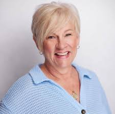 Tammy- Love to Travel