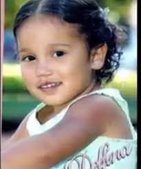 Hace unos meses me hice un estudio de adn con family tree lo cual salio que  comparto parte de mi adn con marisa quinteros me gustaria mucho poder  encontrar a esa persona