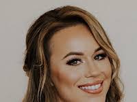 Shannon Escobar's Instagram, Twitter & Facebook