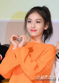 Asiachan has 764 jeon somi images, wallpapers, hd wallpapers, android/iphone wallpapers, facebook covers, and many more in its gallery. Story Kpop Netizen Response To Jeon Somi Reportedly Join The Black Label After Ended Her Contract With Jyp Netizen Nation Onehallyu
